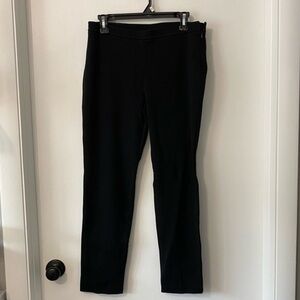 St. John‎ Flat Front Black Dress Pants 6